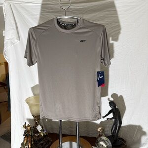 Reebok Men's driftwood color Short Sleeve Tee